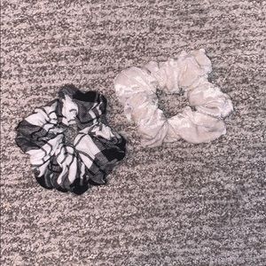 Two piece velvet scrunchie set from Claire’s